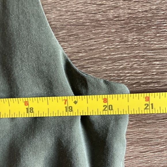 Womens Large Velvet Heart ARTEMIS SLEEVELESS CROSSOVER VEST Military Green - Picture 7 of 11